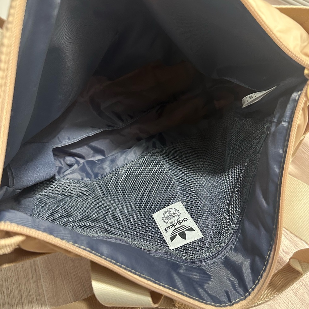 Adidas Tan Shoulder Bag - Picture 5 of 6